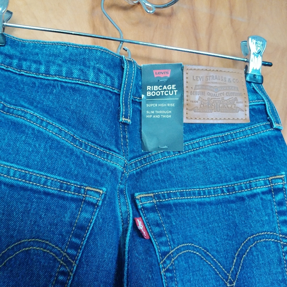 Levi's Premium ribcage bootcut jeans for women